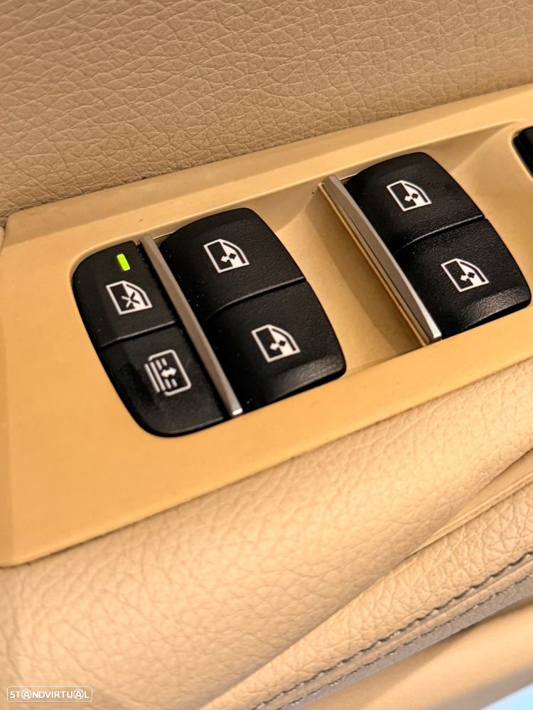 BMW 520 d Line Luxury Auto - 28