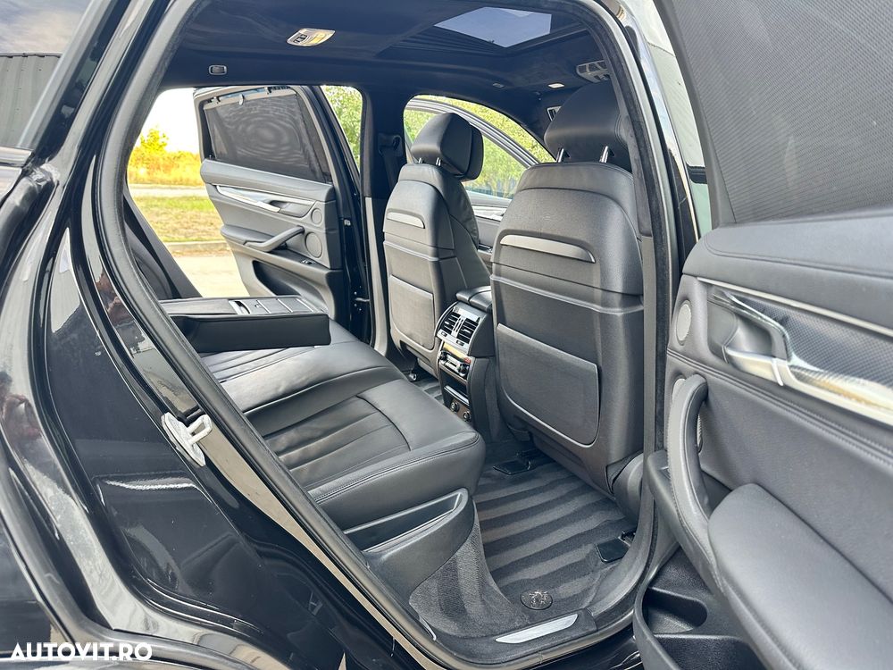 BMW X6 xDrive30d - 27