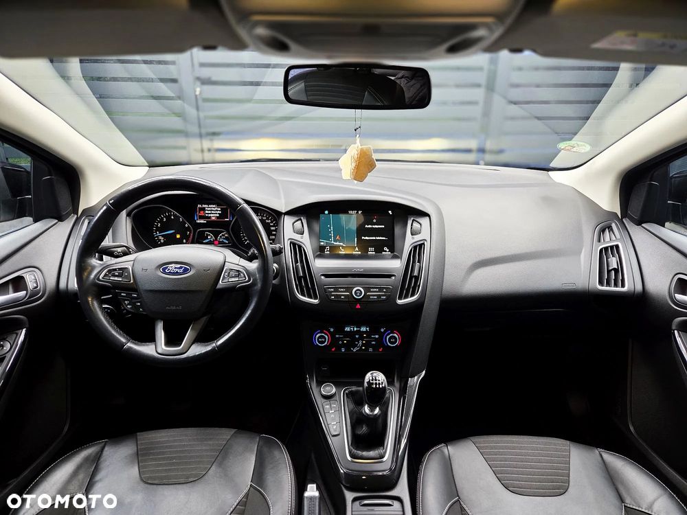 Ford Focus - 6