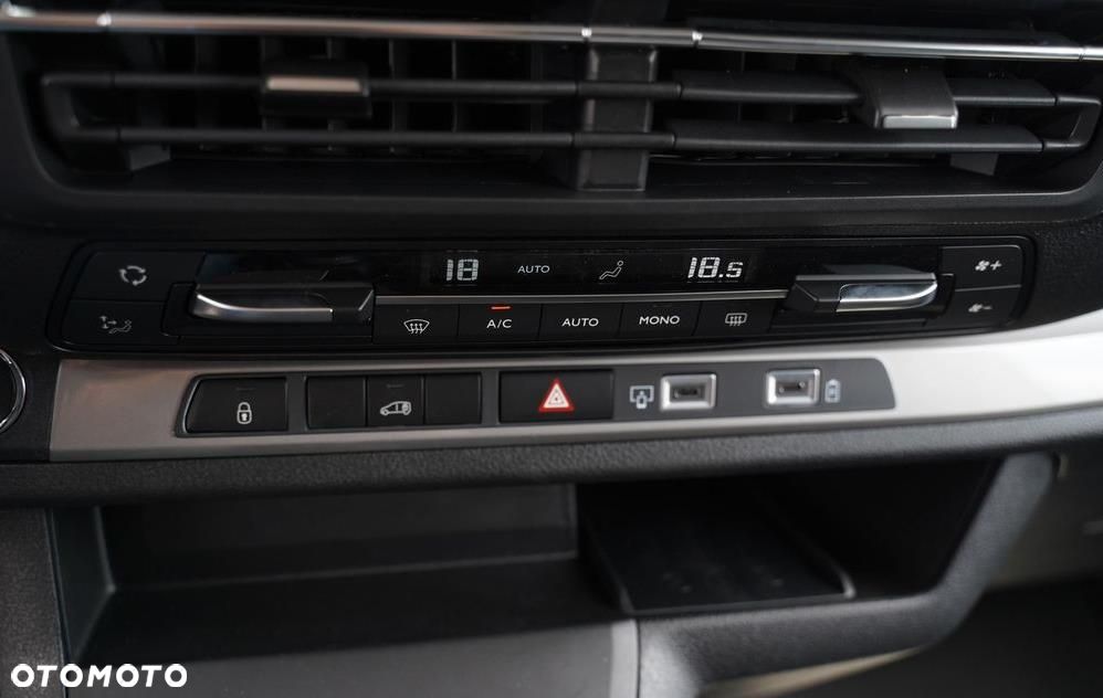 Fiat Scudo Furgon XL 150KM Seria 3 RP.2026 - 13