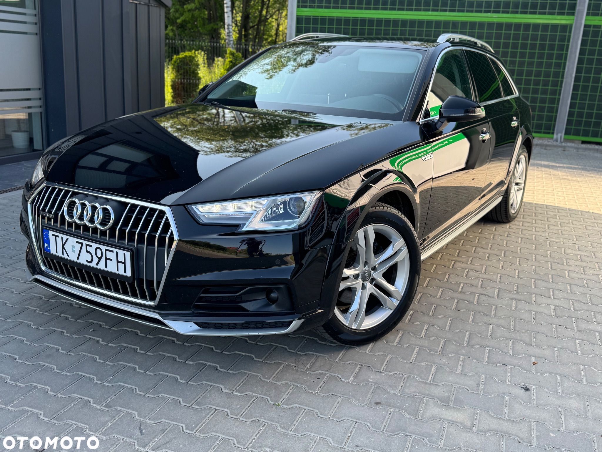Audi A4 Allroad quattro 2.0 TDI S tronic - 1