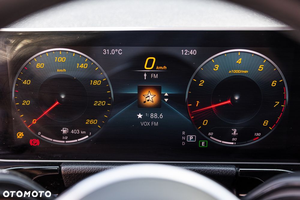 Mercedes-Benz GLA 250 8G-DCT Progressive - 28