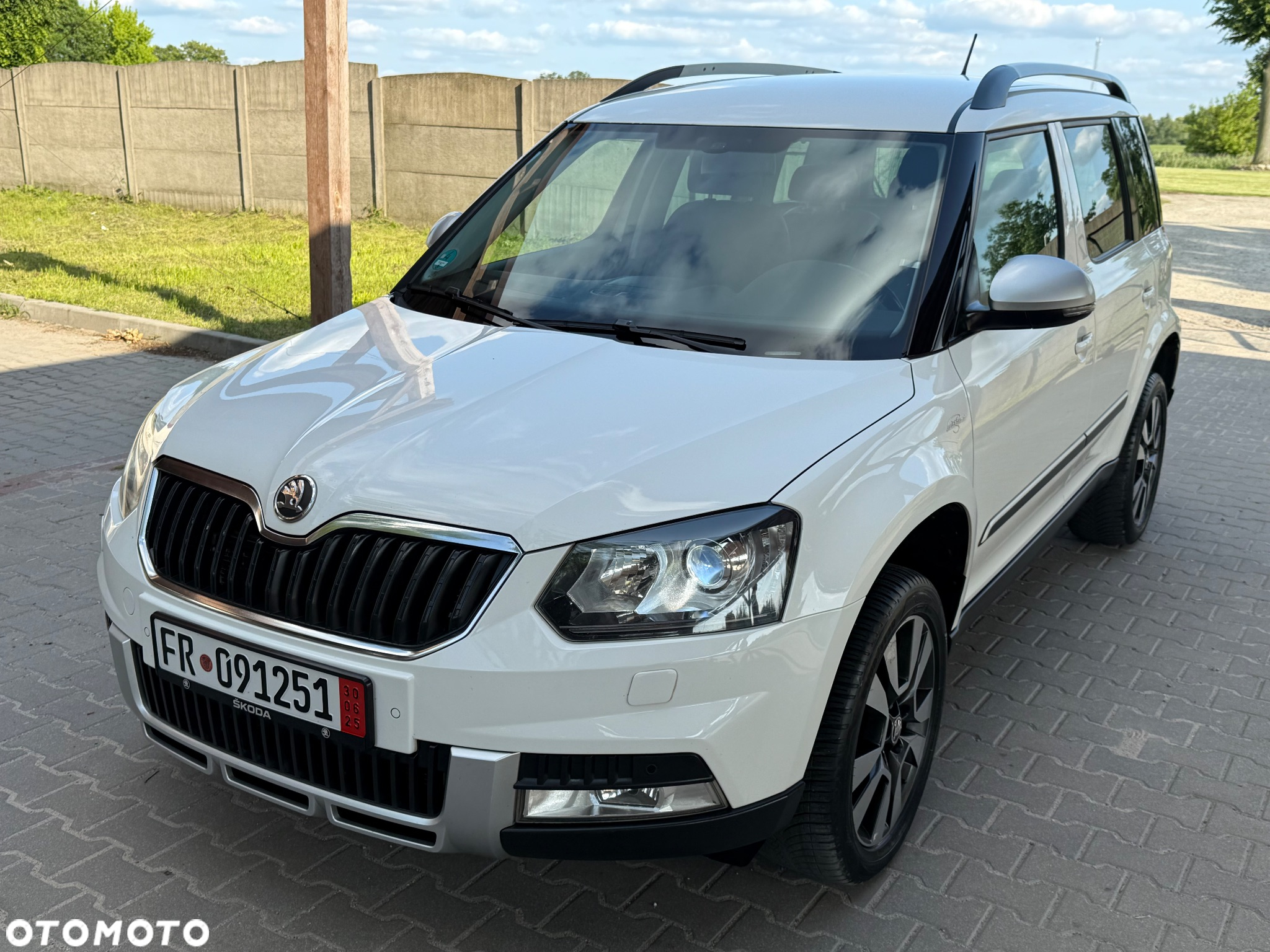 Skoda Yeti Outdoor 2.0 TDI DPF 4x4 L&K - 2