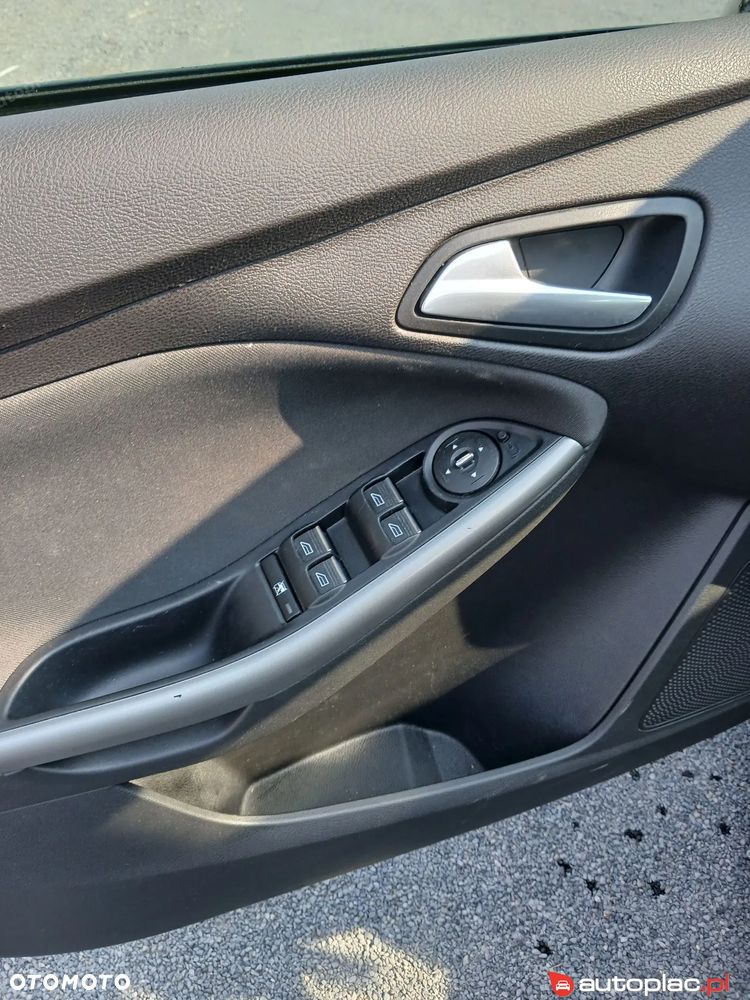 Ford Focus - 6