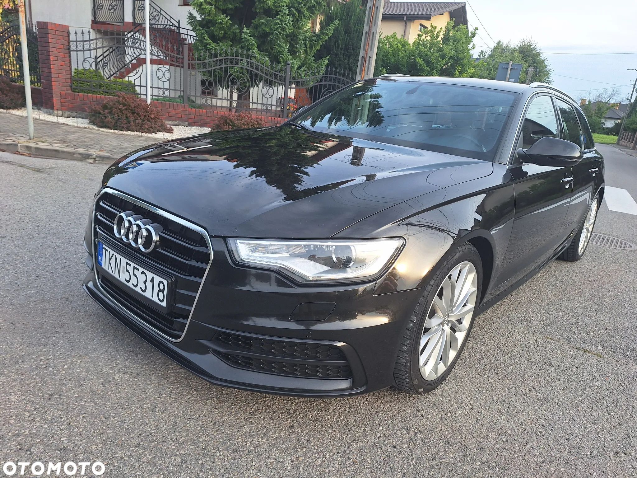 Audi A6 - 1