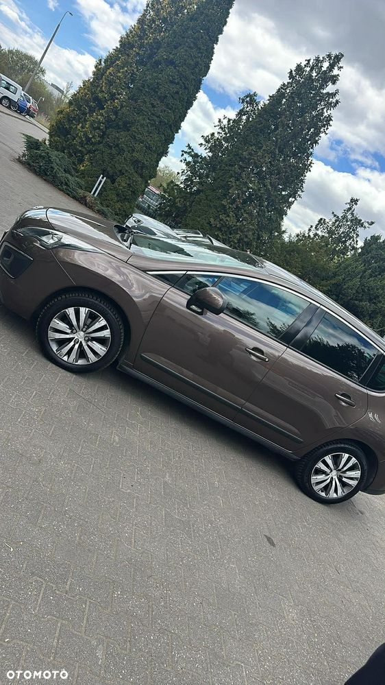 Peugeot 3008 1.6 HDi Active - 15