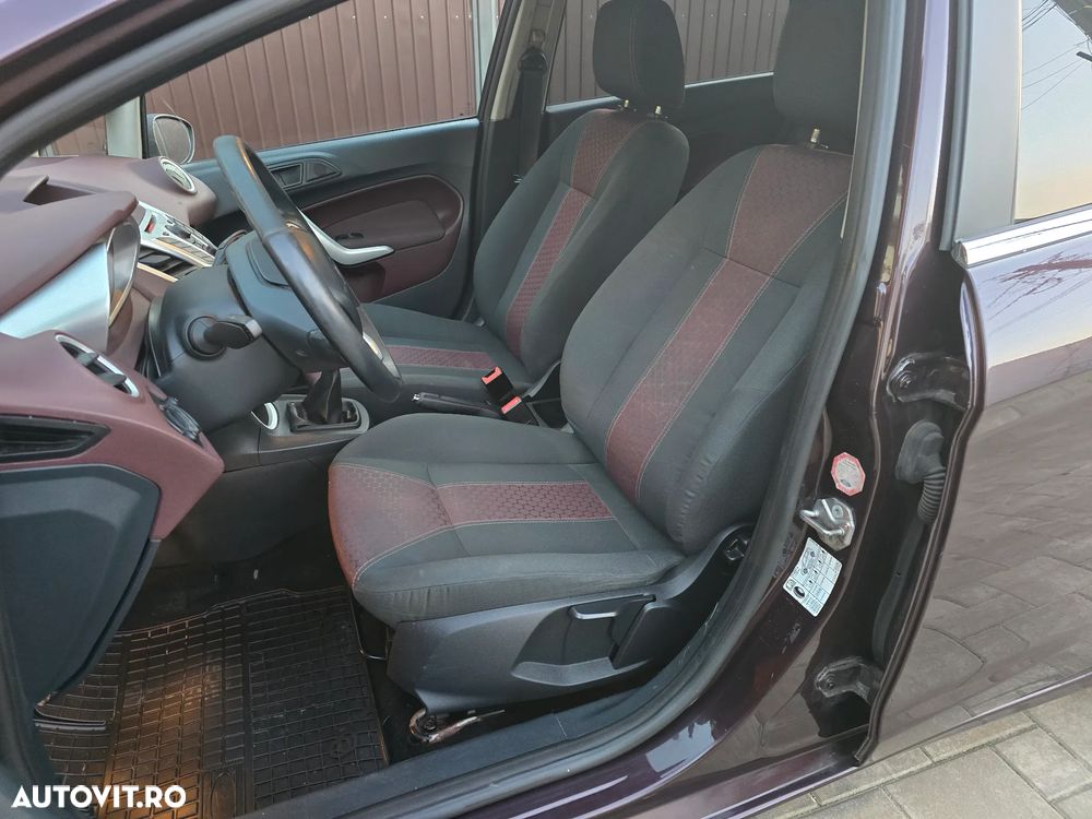 Ford Fiesta 1.6 TDCI Titanium - 15