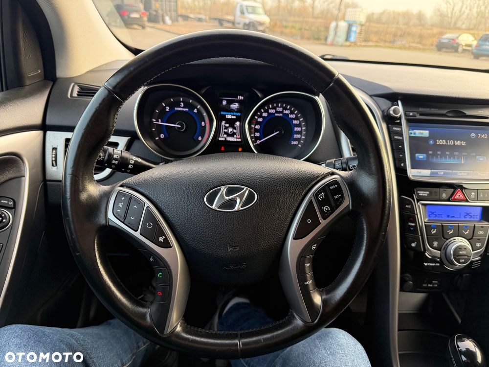 Hyundai i30 1.6 CRDi Style - 22