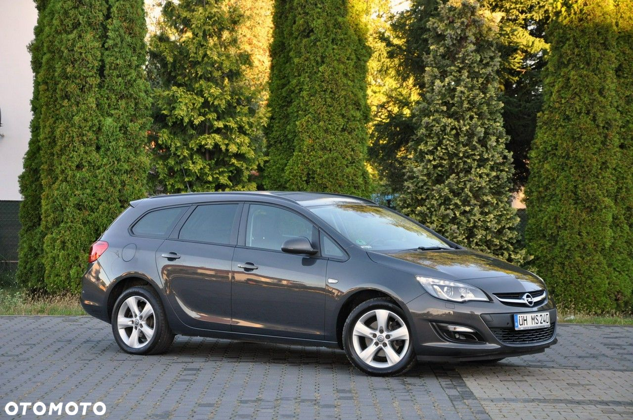 Opel Astra - 4