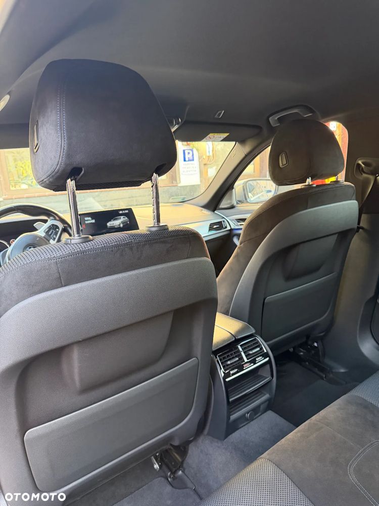 BMW Seria 5 530d xDrive Sport - 14