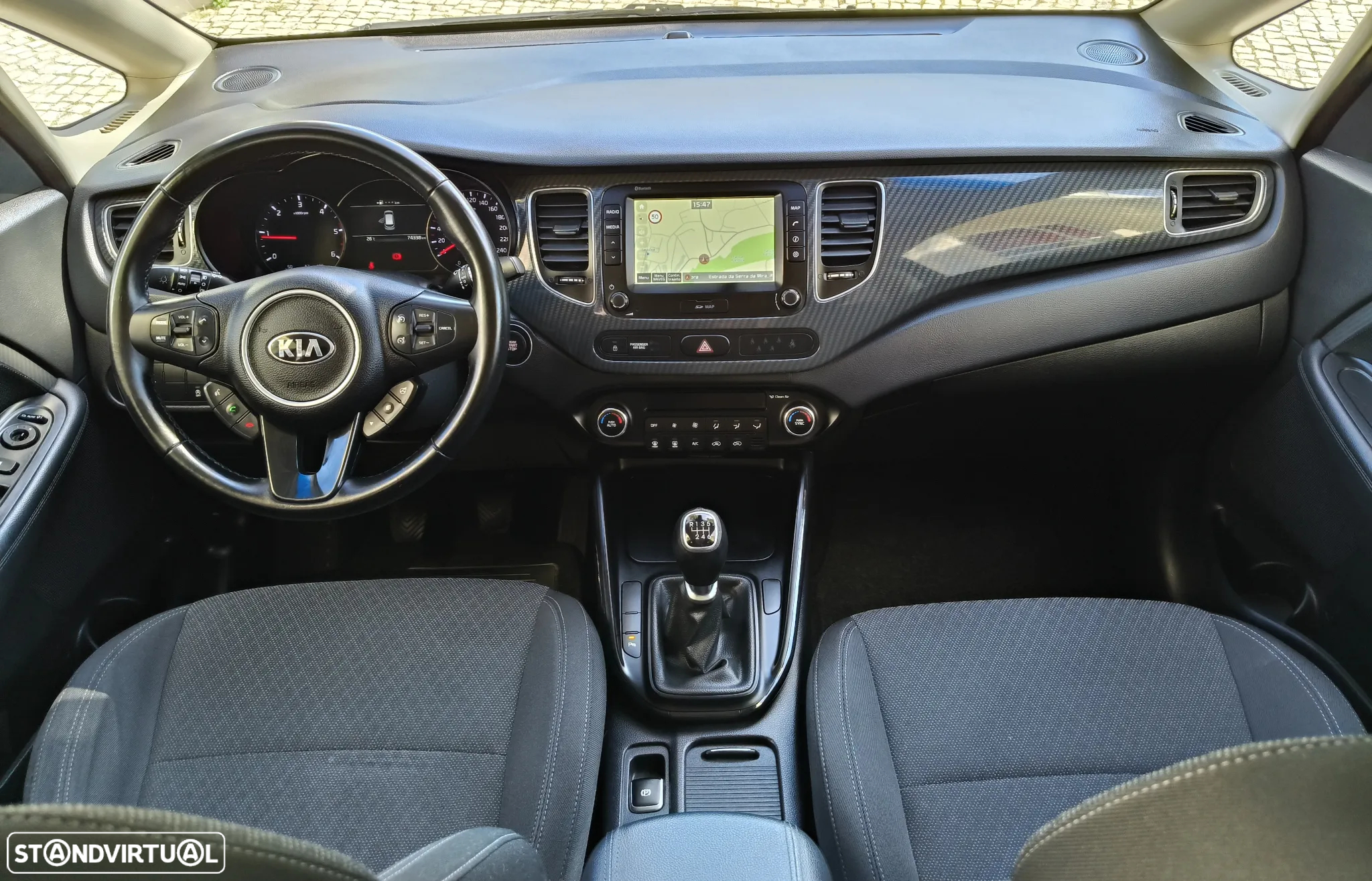 Kia Carens 1.7 CRDi ISG TX - 24