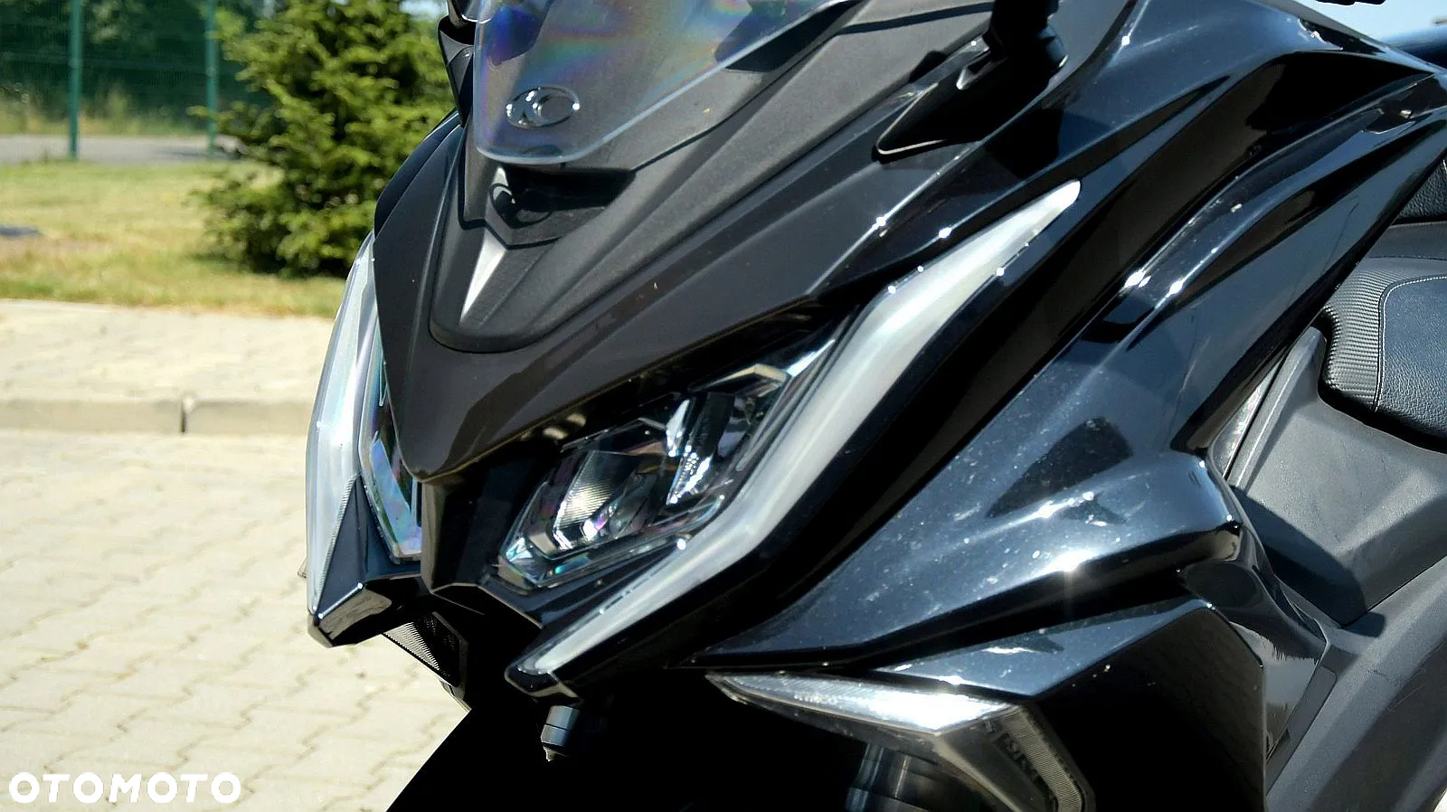 Kymco AK 550 - 15