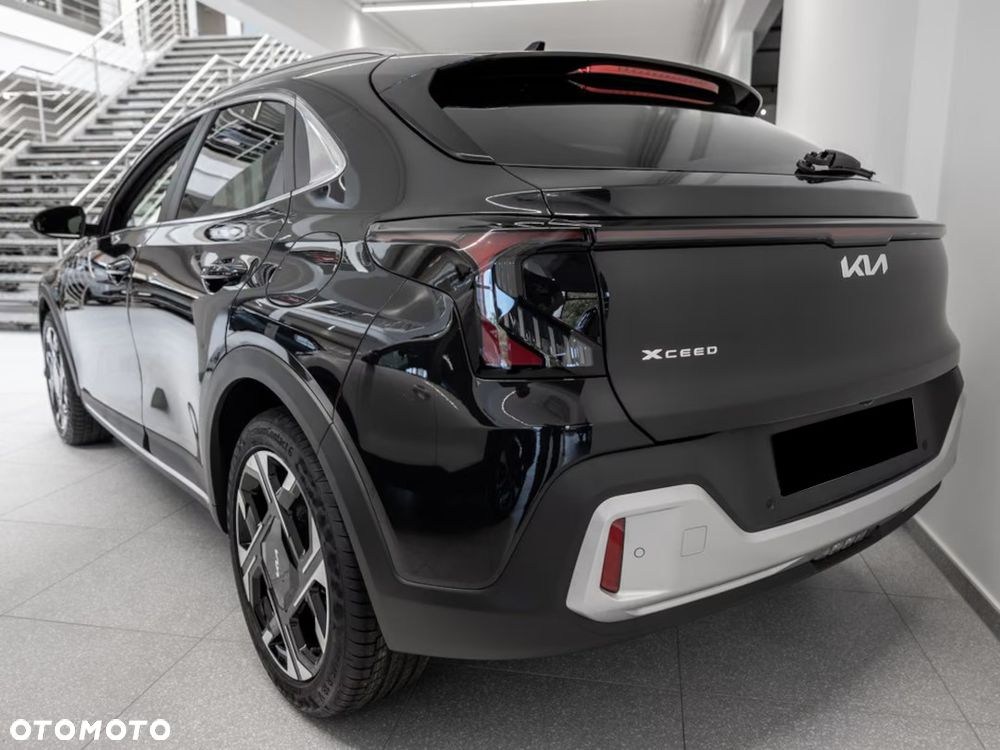 Kia XCeed 1.6 T-GDI M DCT - 3