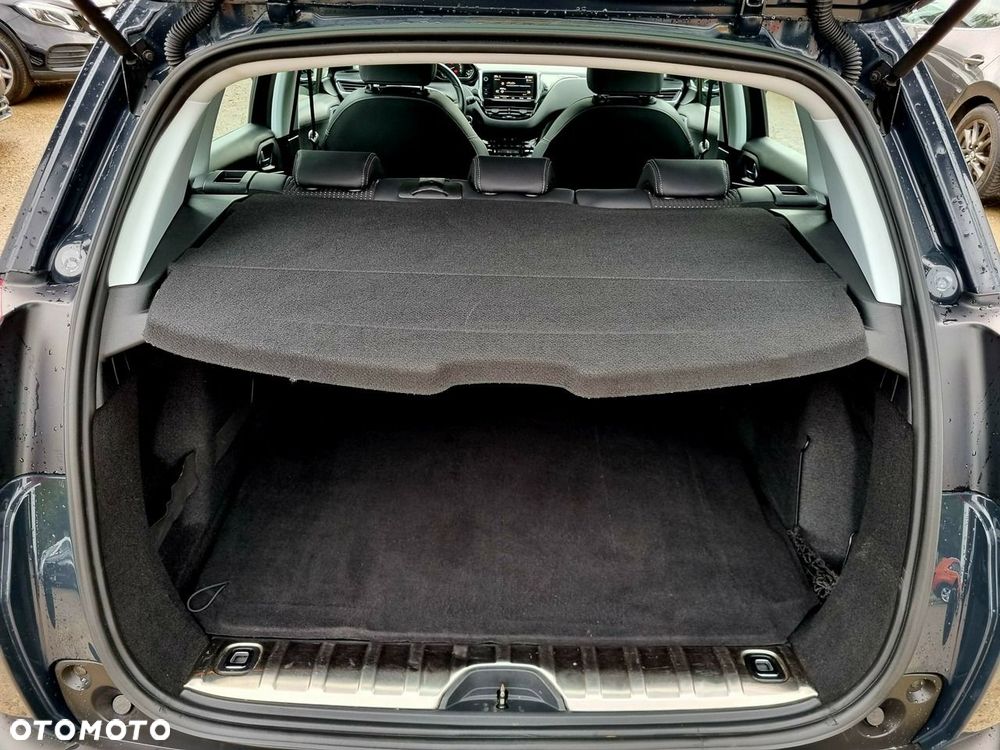 Peugeot 2008 1.2 Pure Tech Active - 13