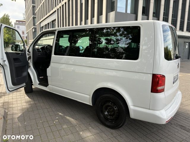 Volkswagen Caravelle L1 Comfortline 4Motion - 5