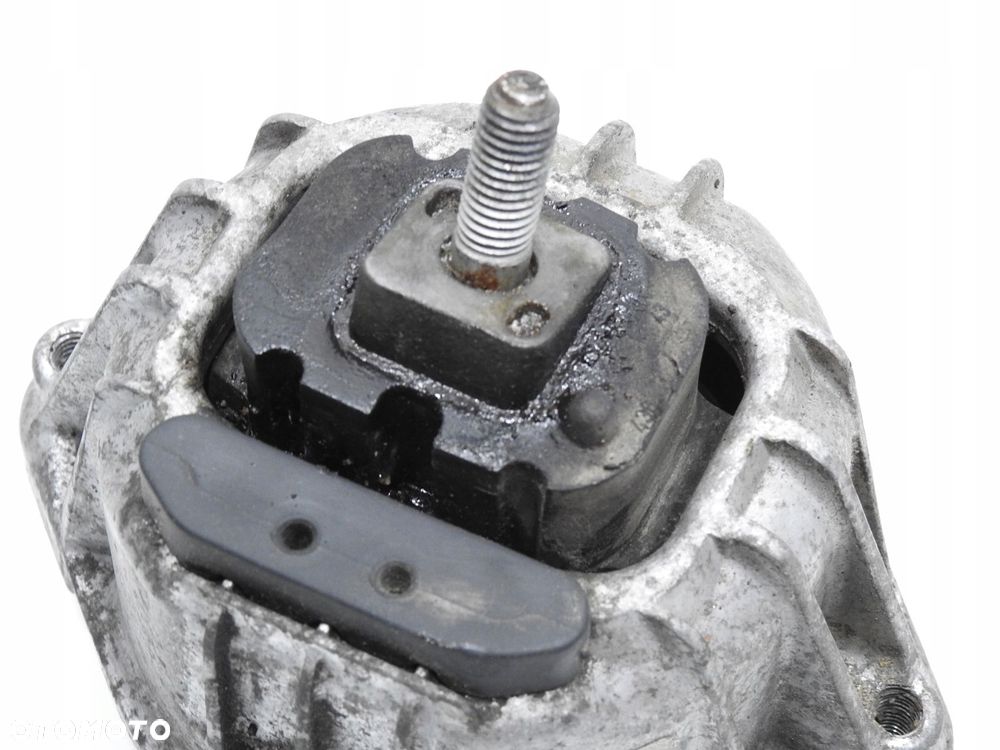 PODUSZKA SILNIKA LEWA BMW E90 E91 2.0 13981112 - 3