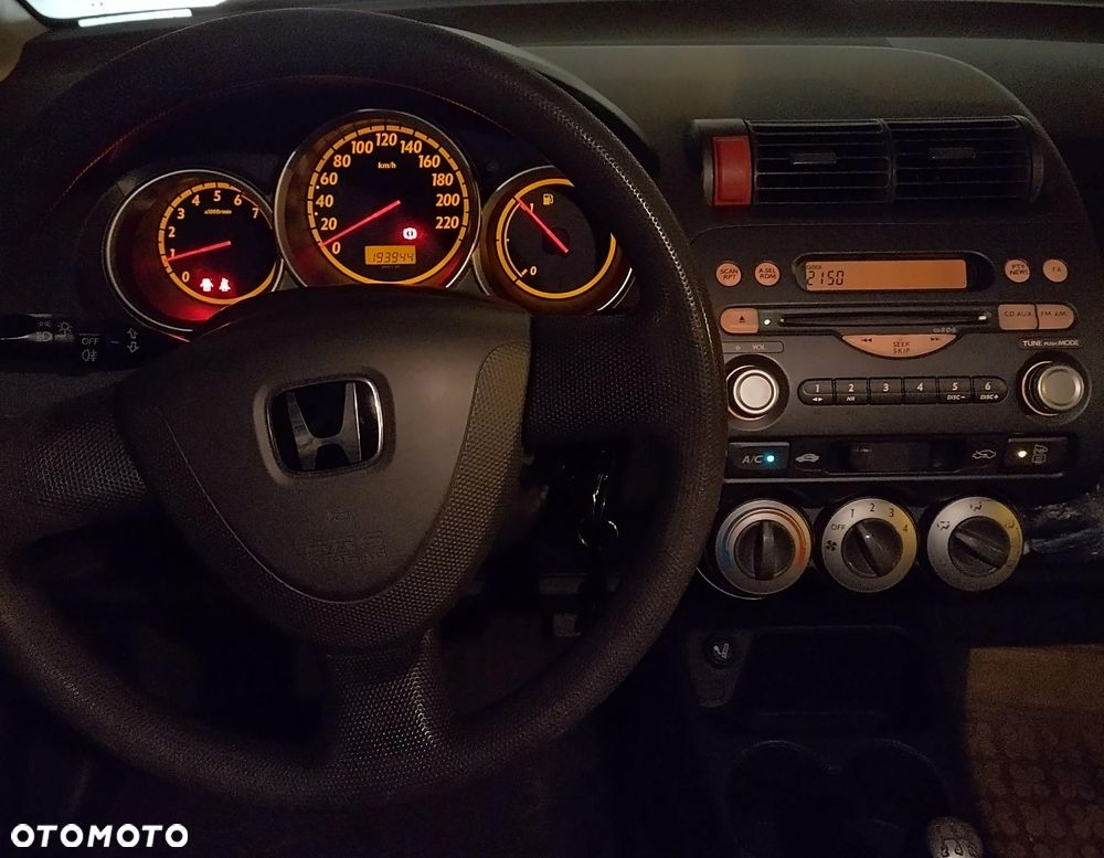Honda Fit - 13