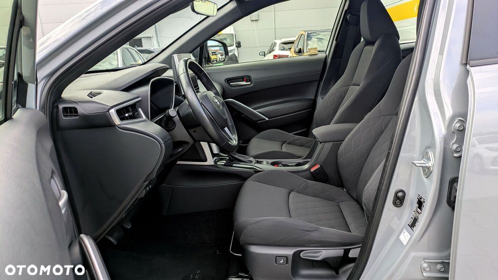 Toyota Corolla Cross 2.0 Hybrid Comfort - 10