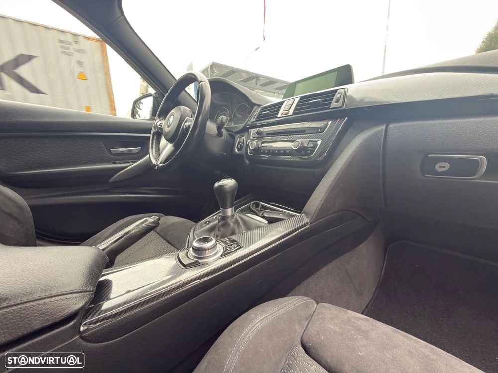 BMW 318 d - 8