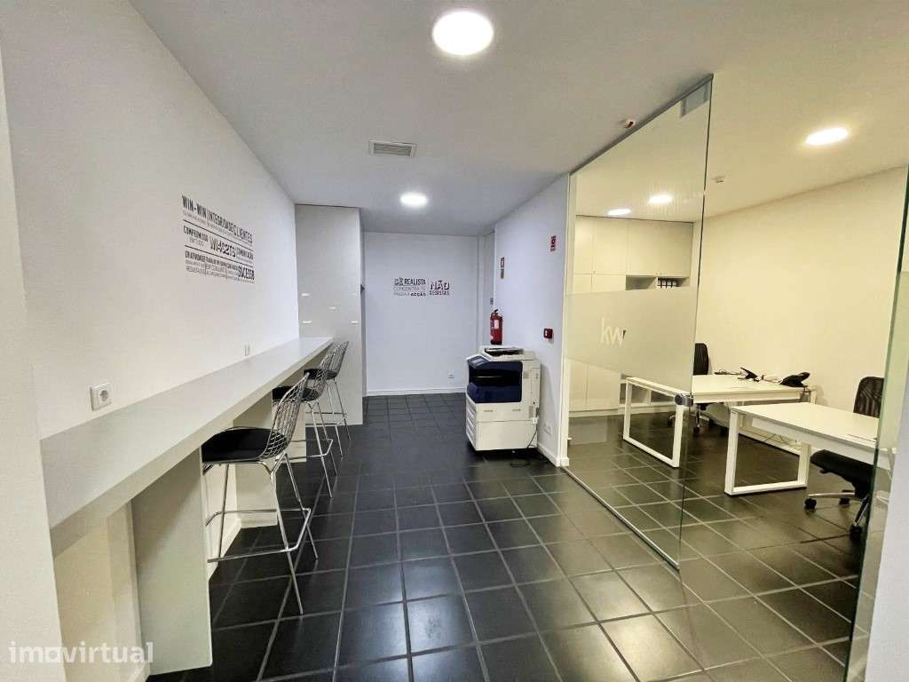 Loja de Gaveto com Grande Visibilidade | 255 m² - Grande imagem: 3/28
