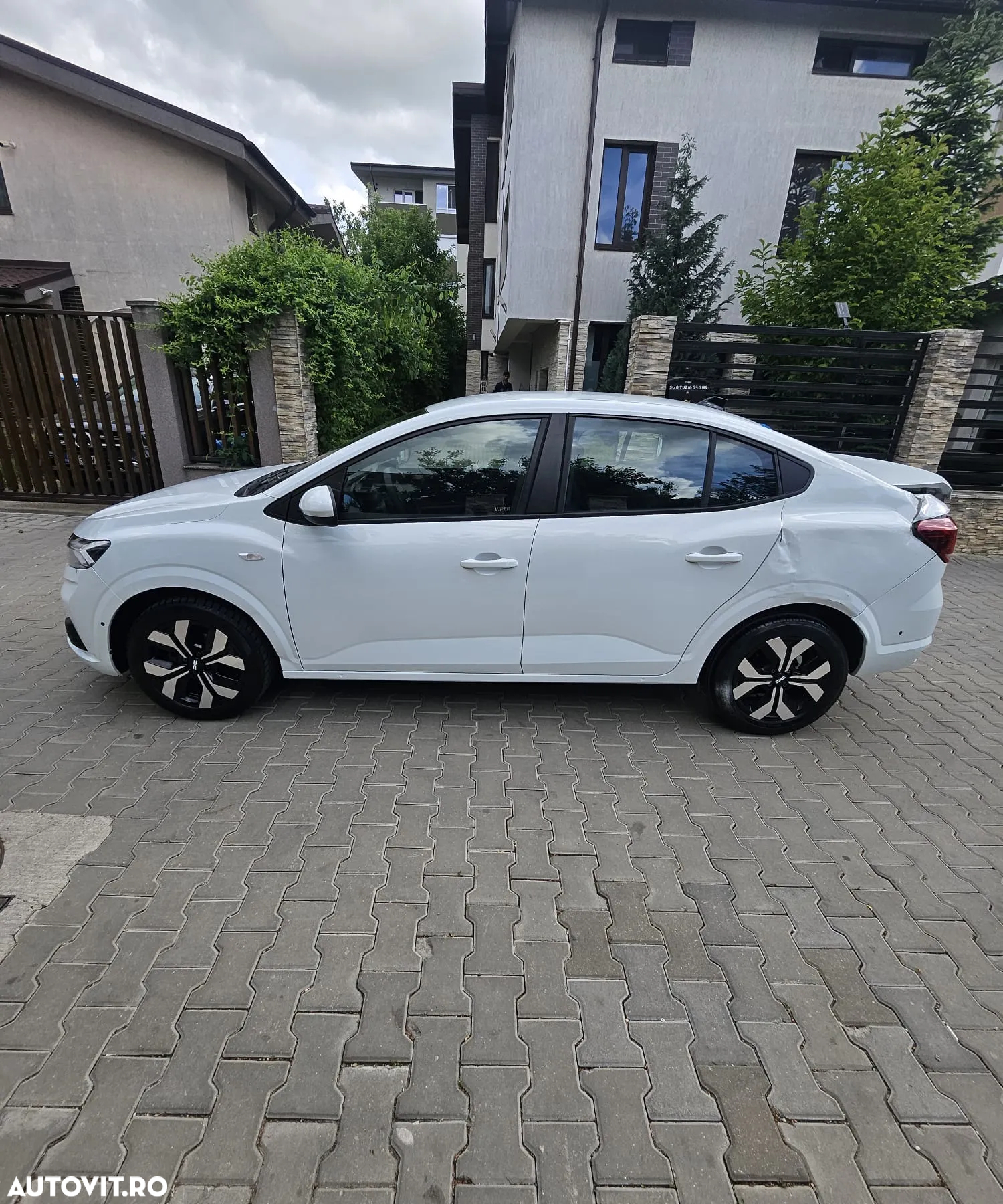 Dacia Logan ECO-G 100 MT6 Prestige - 3
