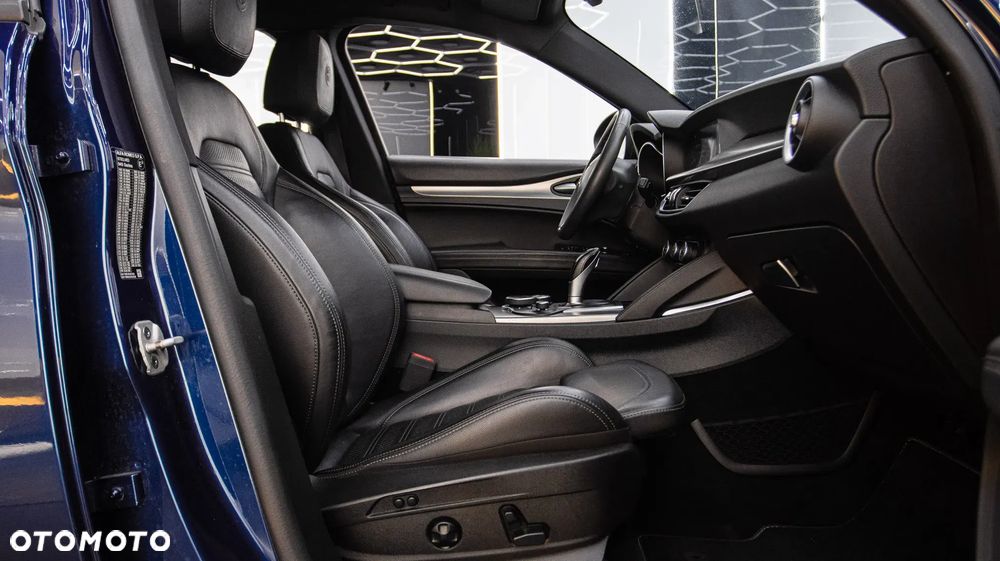 Alfa Romeo Stelvio 2.0 Turbo Executive Q4 - 16