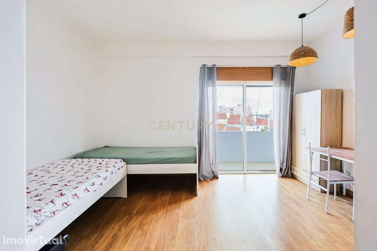 Apartamento T1 Feijó - Grande imagem: 2/11