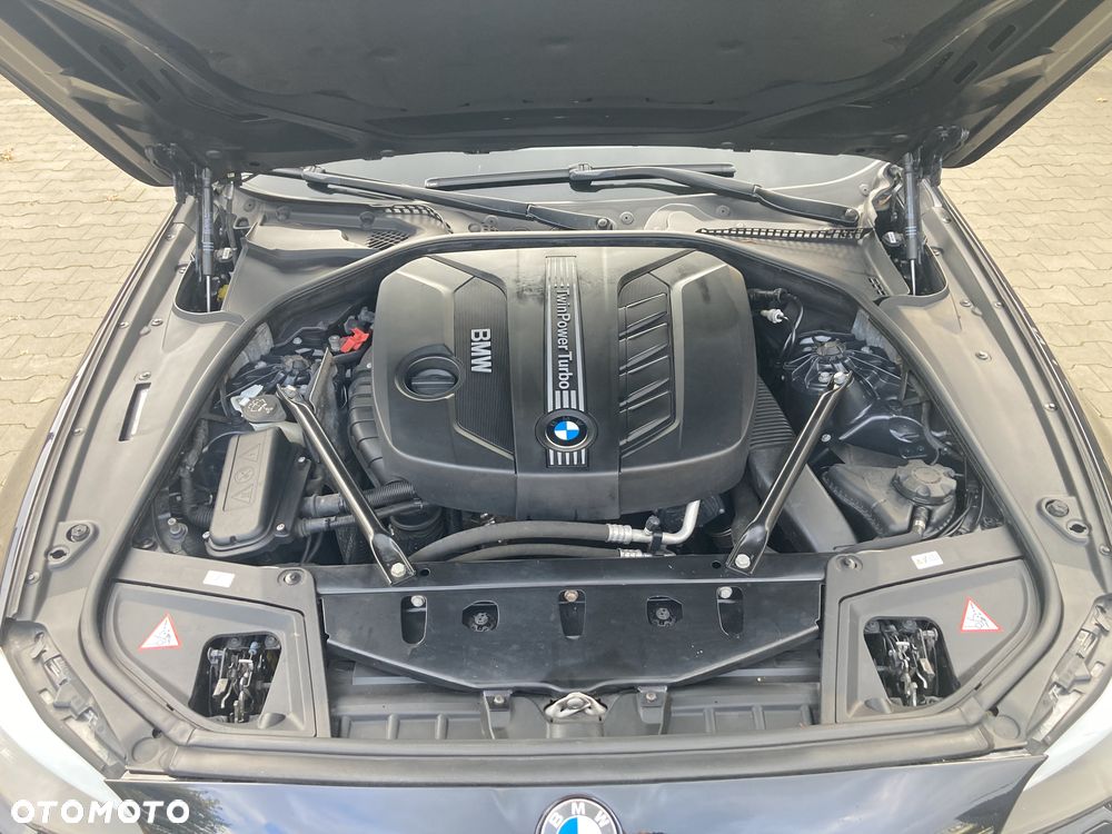 BMW Seria 5 - 21