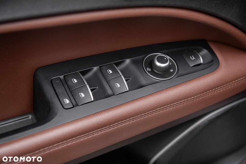 Alfa Romeo Stelvio 2.2 16V AT8 Executive - 17