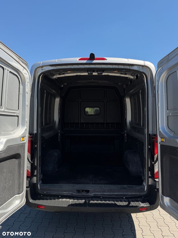 Ford Transit - 10
