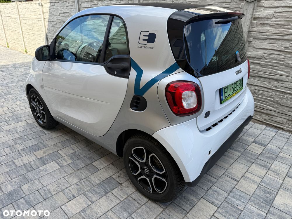 Smart Fortwo EQ - 4