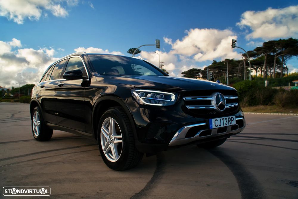 Mercedes-Benz GLC 300 de 4Matic 9G-TRONIC AMG Line - 2