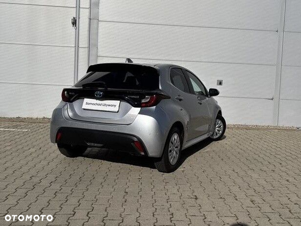 Toyota Yaris - 6