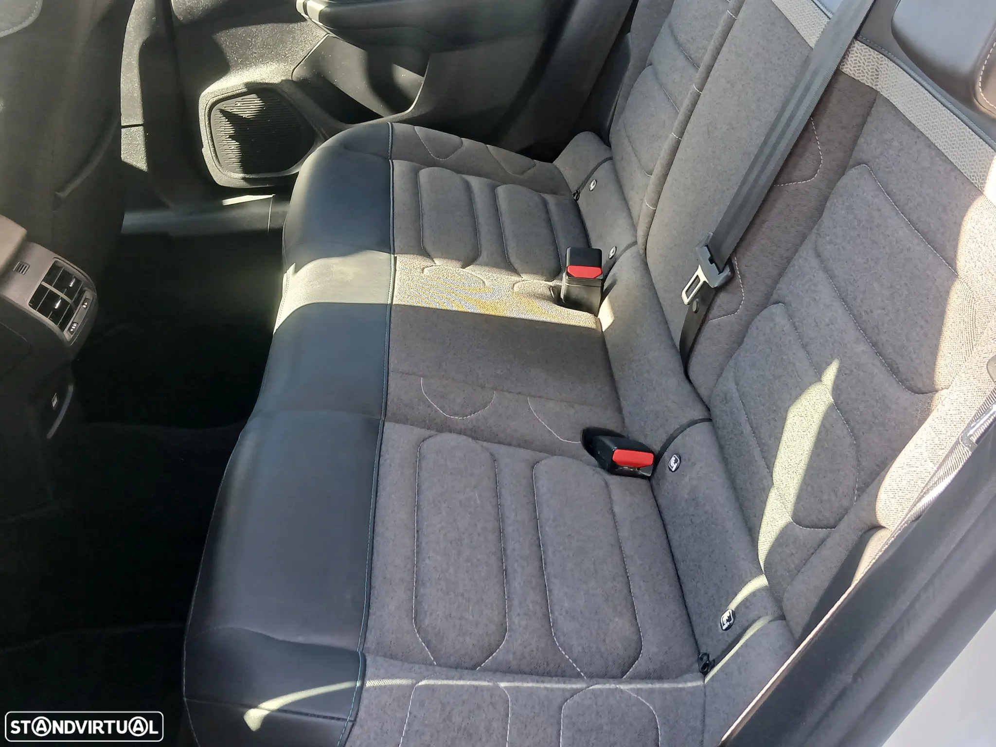 Citroën C4 1.5 BlueHDi Feel - 19