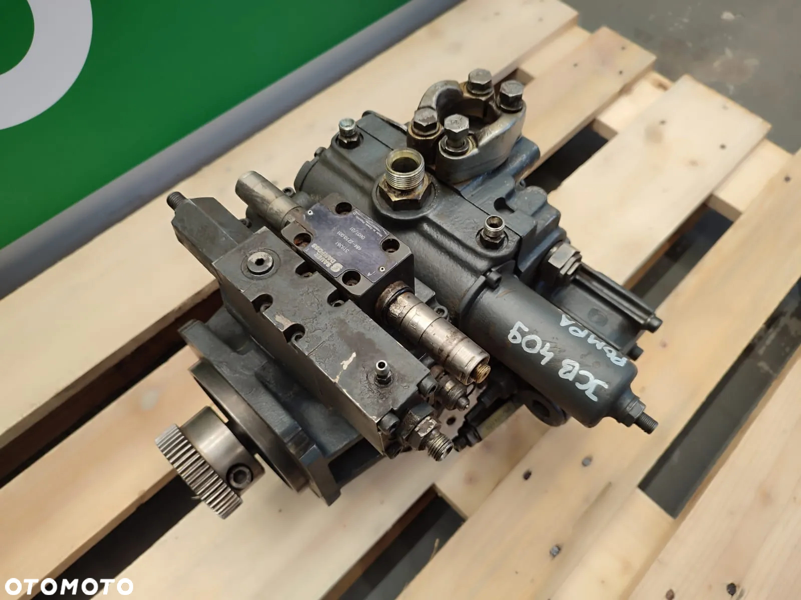 Pompa jazdy 90R055 ZFDNN64 Sauer Danfoss 519361 JCB 409 - 8