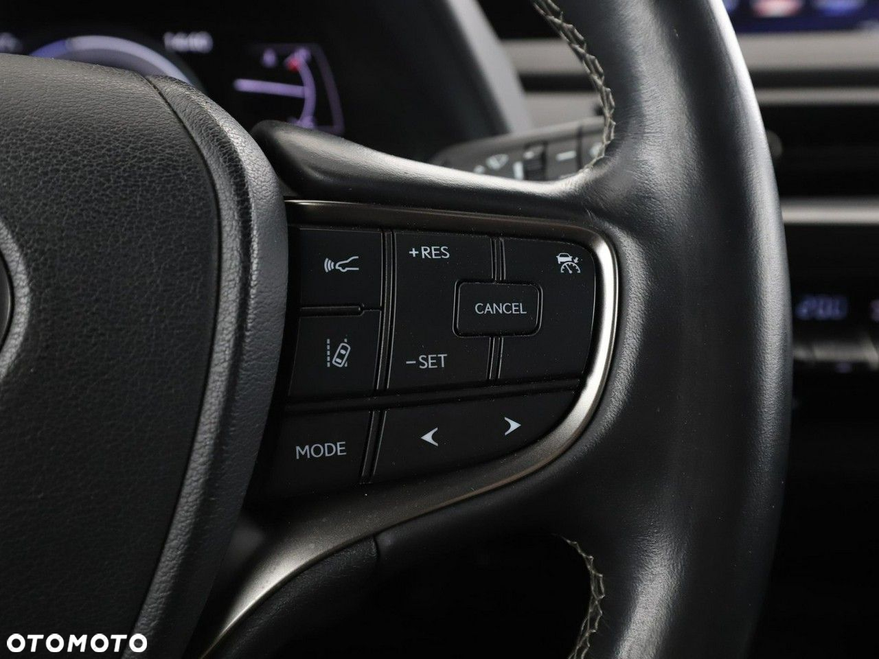 Lexus UX 200 GPF Business 2WD - 30