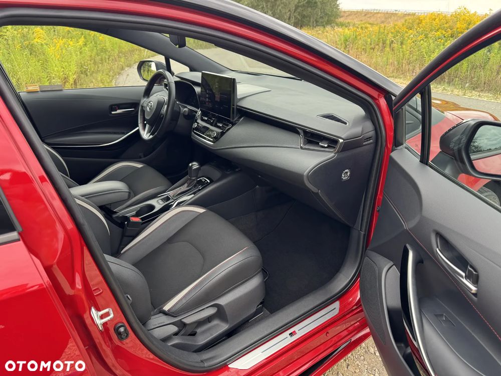 Toyota Corolla 1.8 Hybrid GR Sport Dynamic - 10
