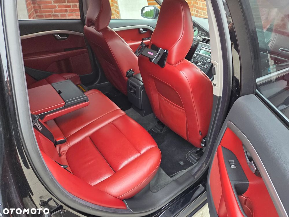 Volvo V70 2.5T Summum - 19