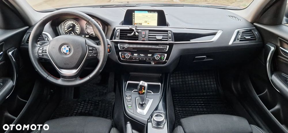 BMW Seria 1 118d Edition Metropolitan - 8