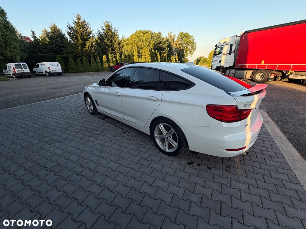 BMW 3GT 328i xDrive Sport-Aut M Sport - 3