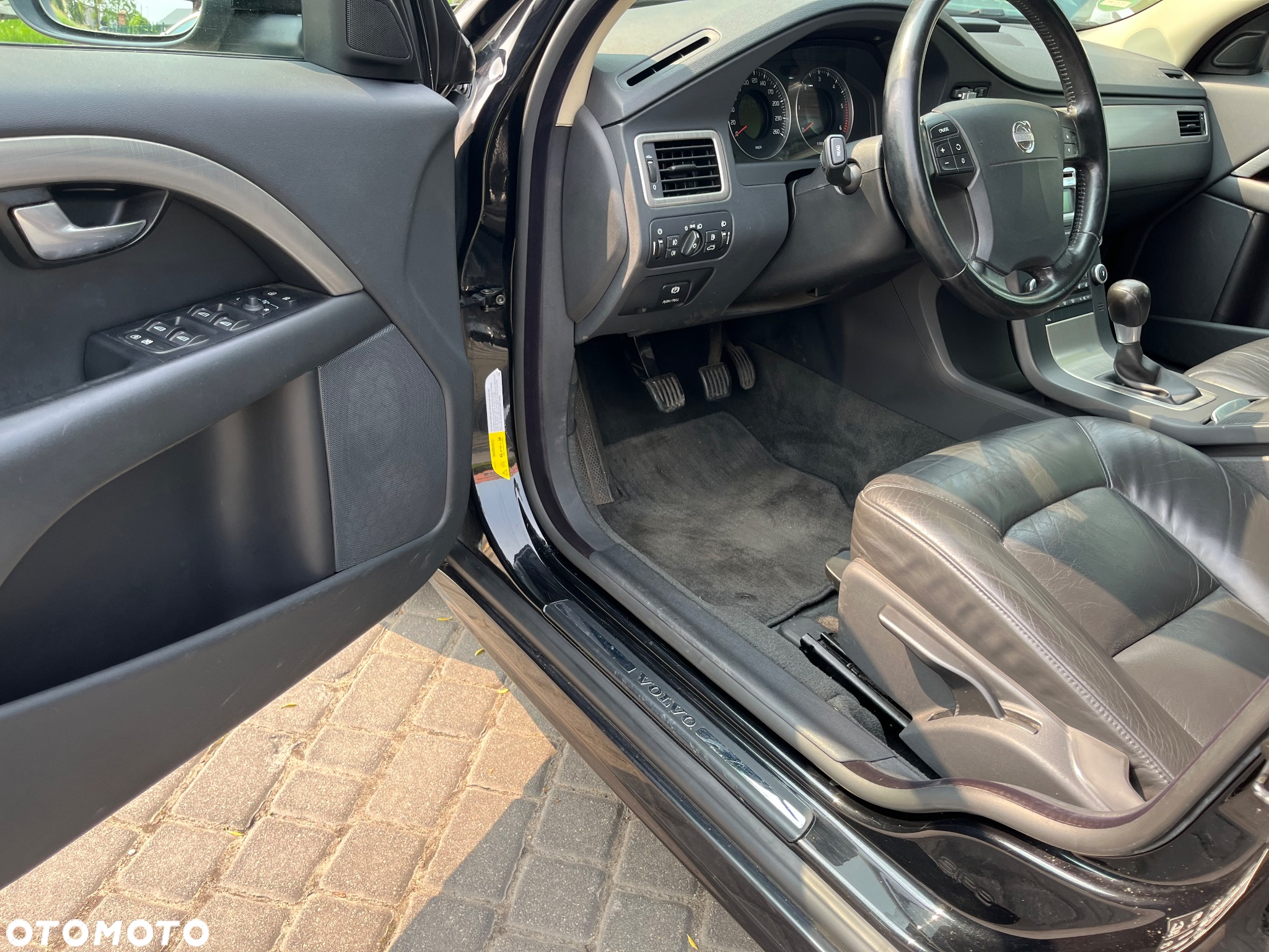Volvo V70 2.4D5 Summum - 11