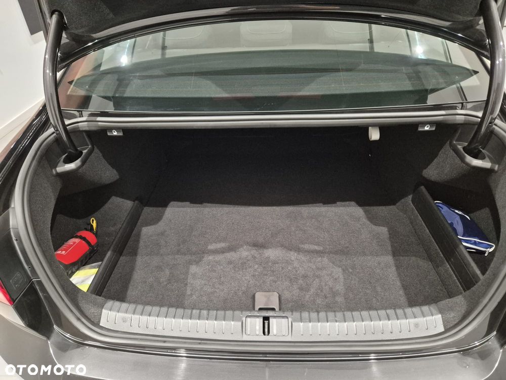 Volkswagen Passat 2.0 TDI EVO Business DSG - 19