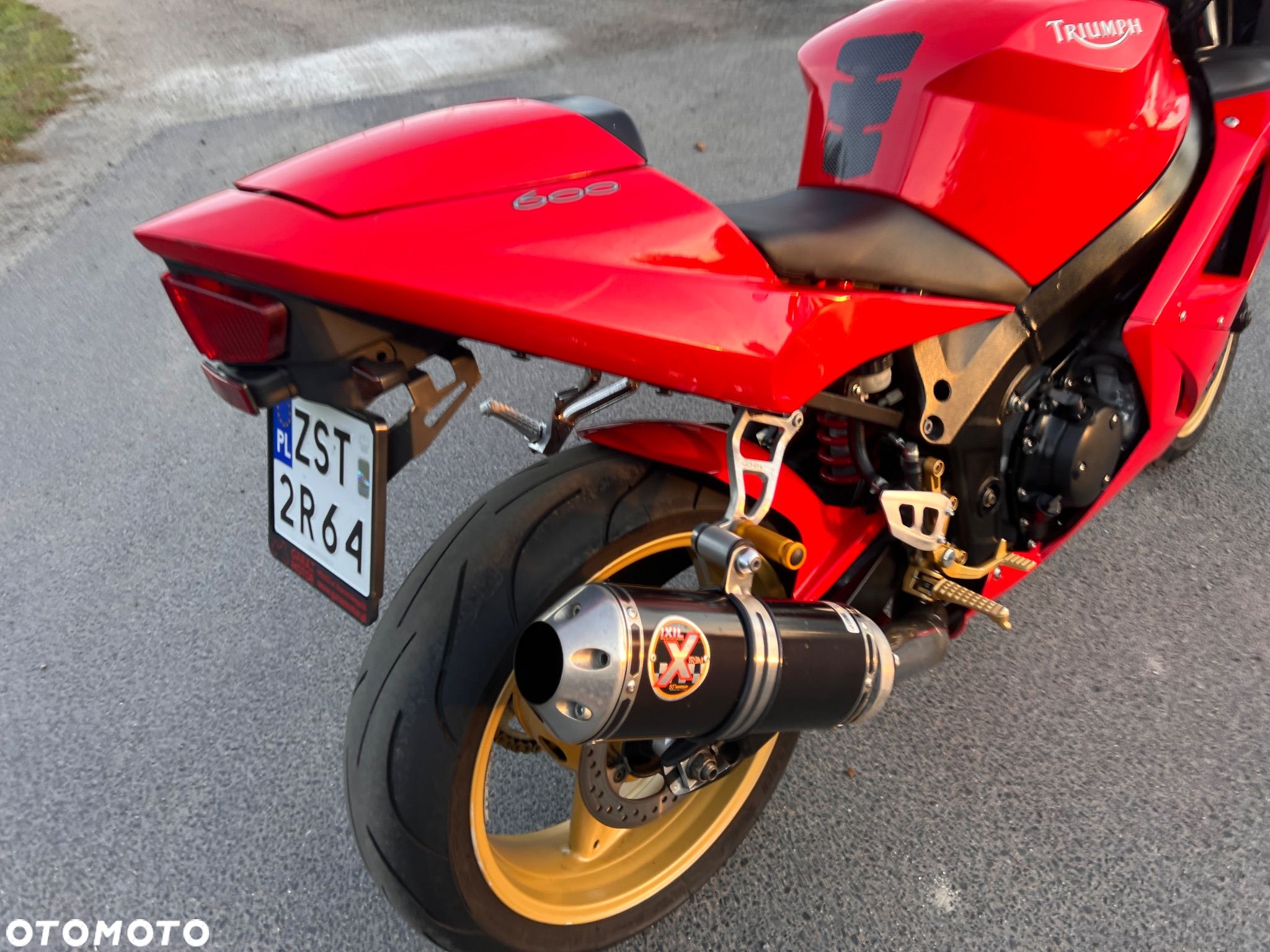 Triumph Daytona - 17