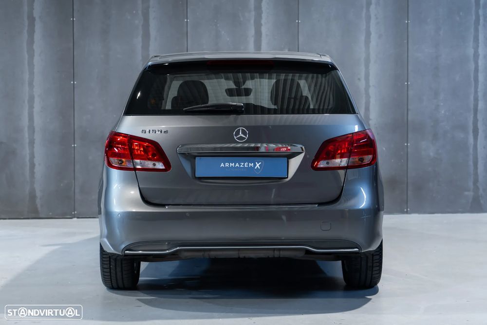Mercedes-Benz B 180 d Style - 6