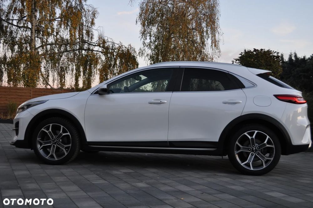 Kia XCeed 1.6 CRDi DCT7 PLATINUM EDITION - 22