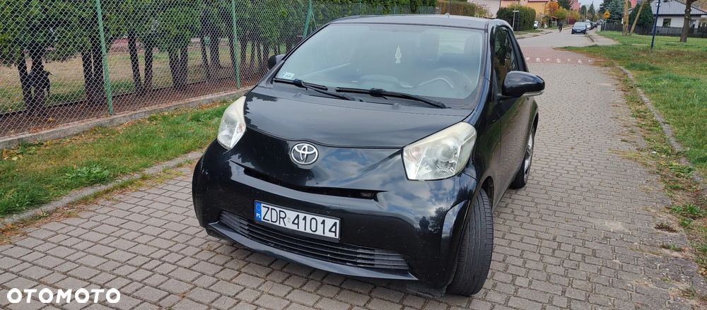 Toyota iQ 1.0 - 1