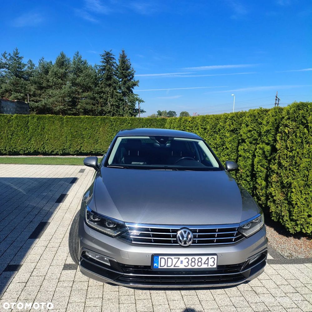 Volkswagen Passat - 10