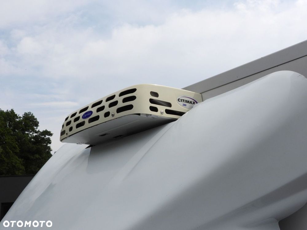 Ford TRANSIT CHŁODNIA KONTENER 0*C 8 PALET TEMPOMAT BLIŹNIACZE KOŁA KLIMATYZACJA  130KM - 22