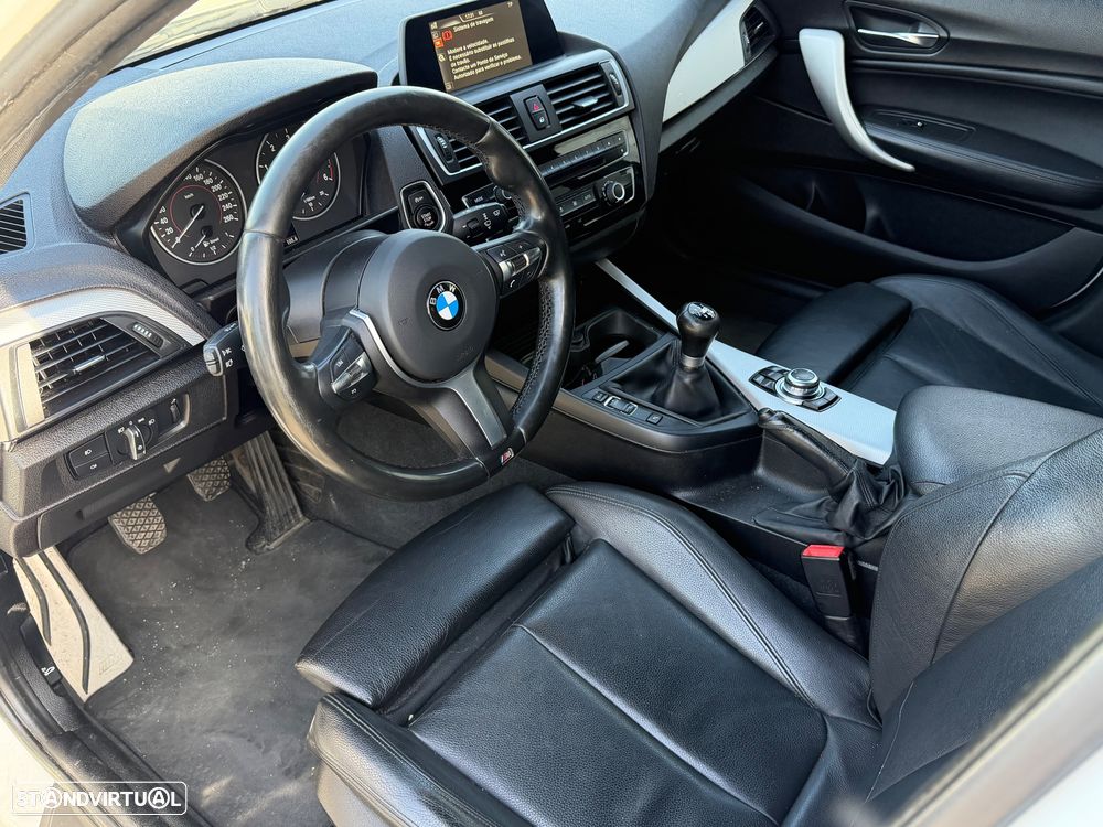 BMW 116 d Pack M - 26