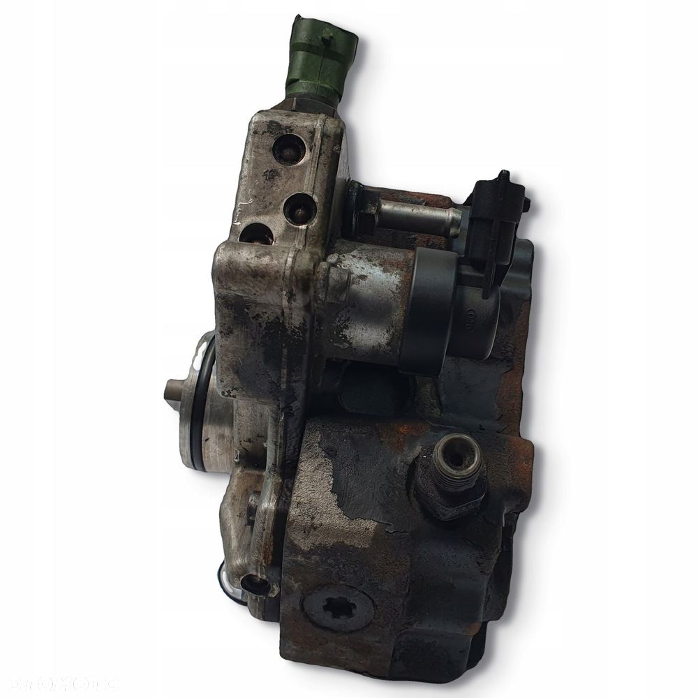 POMPA WTRYSKOWA Volvo V70 S60 2.4 D5 paliwa 0445010111 30756125 - 4